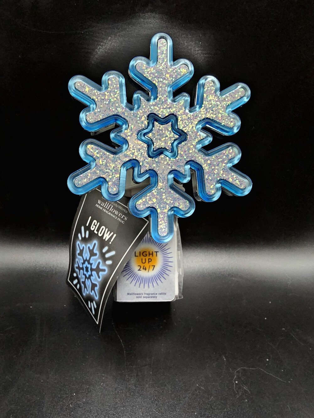 NEW NEON BLUE SNOWFLAKE WALLFLOWERS NIGHTLIGHT FRAGRANCE PLUG BATH & BODY WORKS